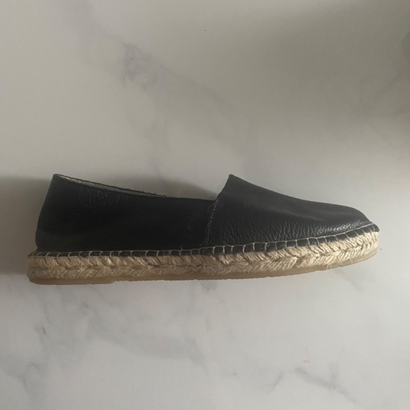 David Tyler shoes size 39 worn once. Great condition. - Picture 2 of 5